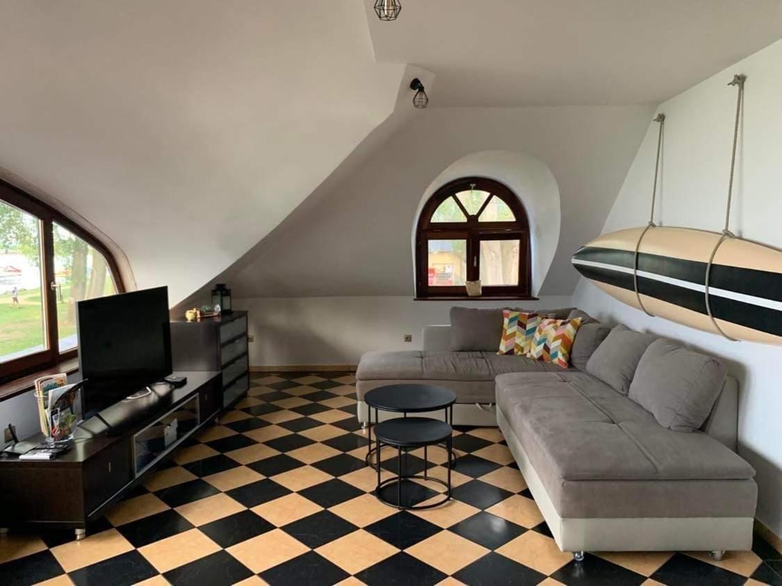 Szines Panorama Apartman バラトンレッレ エクステリア 写真